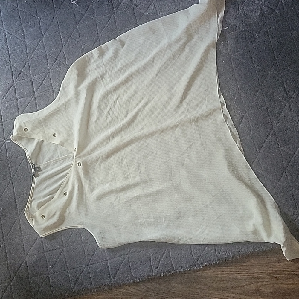 Cute Flowy Blouse with Gromet Details
